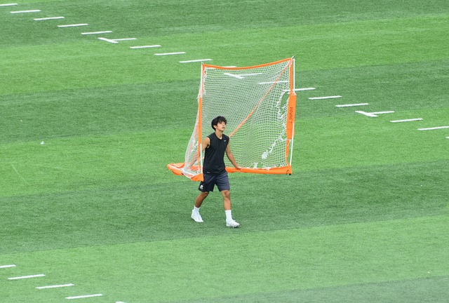 内线猛将22+20加盟湖人！雷迪克向詹姆斯提出2个重要要求.